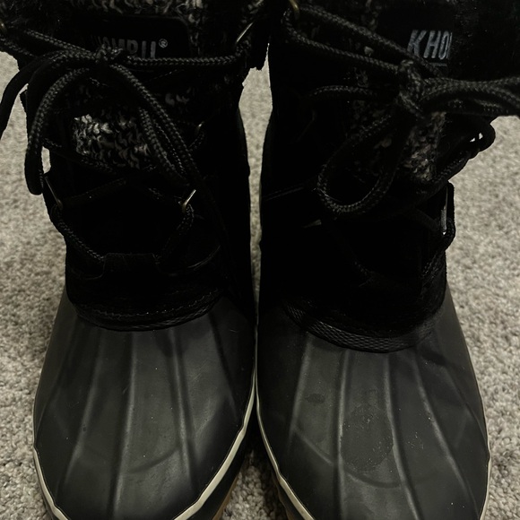 Khombu Women's Black duck boots winter warm new size woman: size 6 - Picture 5 of 7